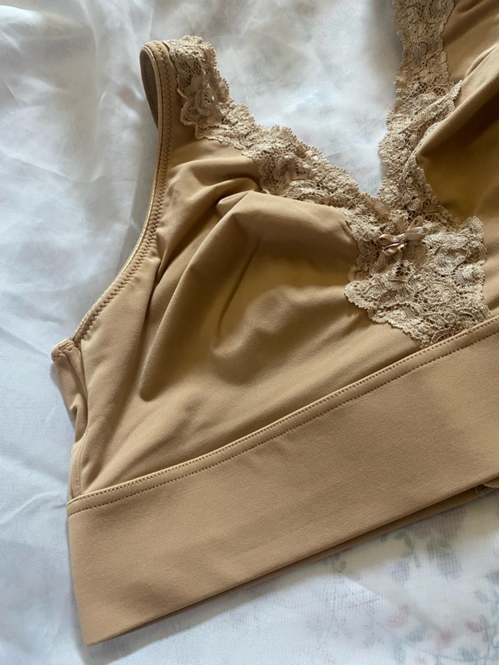Soma Lace-Trim Wireless Bralette in Tan - Picture 2 of 12